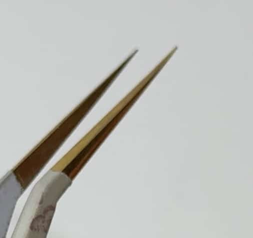 She's So Plaid (Isolation Tweezers)